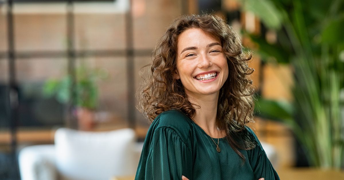adult wonders about Veneers vs braces